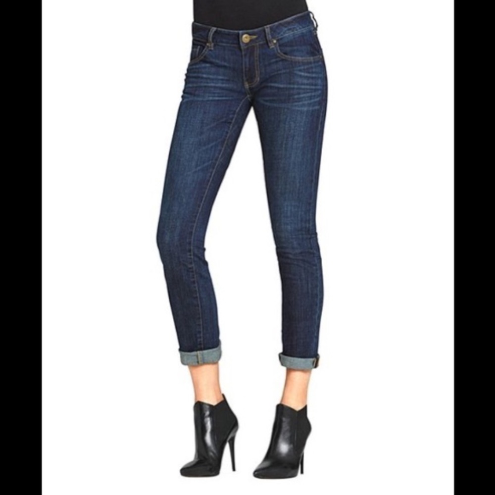 Make Offer Cabi 917 Tapered Boyfriend Jeans